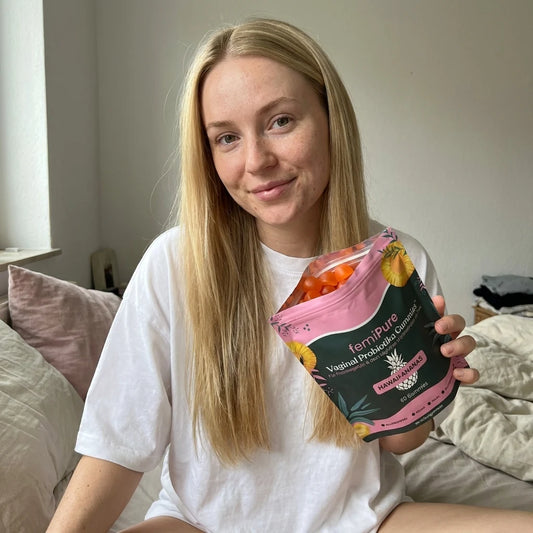 sp 15 blondine schlafzimmer